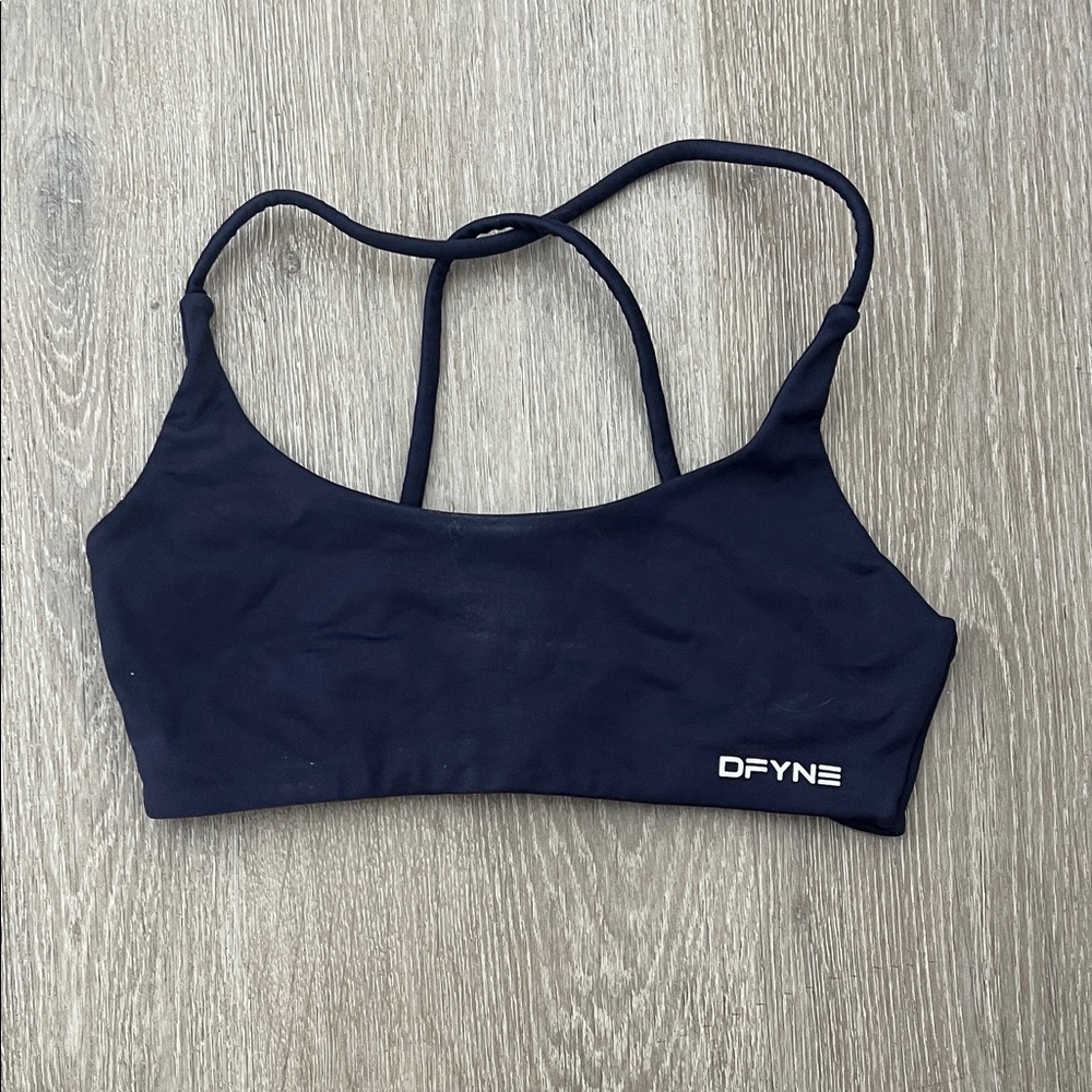 DFYNE Dynamic Twist Back Bra
